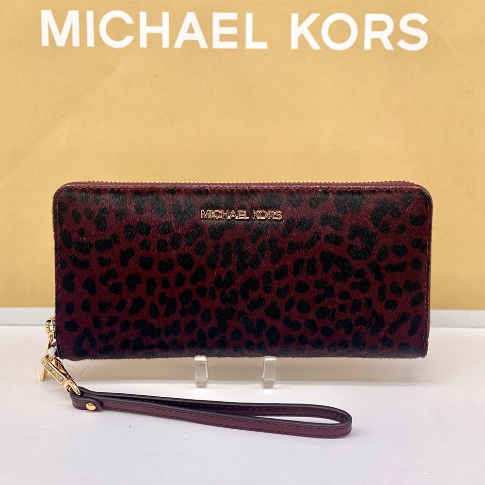 Michael Kors Leopard Print Large Continental Wallet - Picture 15 of 16